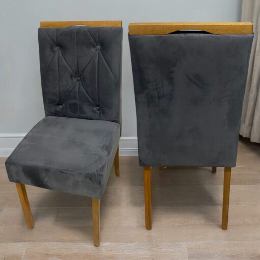 KIT DUAS CADEIRAS YASMIM VELUDO