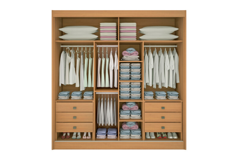 GUARDA-ROUPA 2 PORTAS TITANIUM 2,20 M – D’DORO MÓVEIS