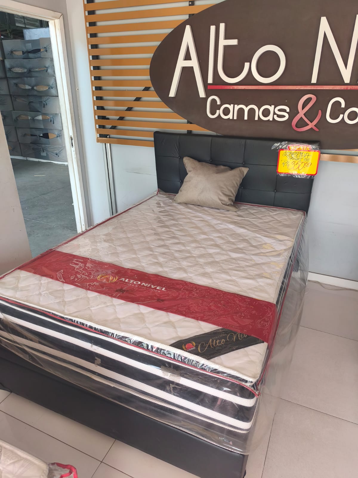 COLCHÃO CASAL CLÁSSICO MOLAS ENSACADAS 24CM E ESPUMA D33 – ALTO NÍVEL