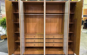 GUARDA-ROUPA 6 PORTAS BARCELONA/MONTSERRAT RIPADO 2,75 M  – TCIL